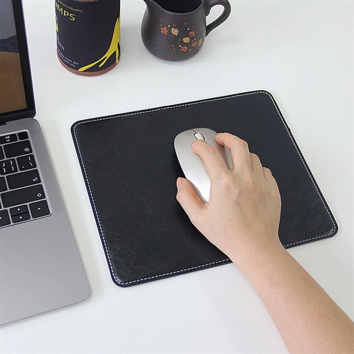mouse mat mouse mat